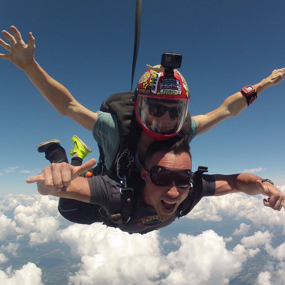Jintaro Skydiving 